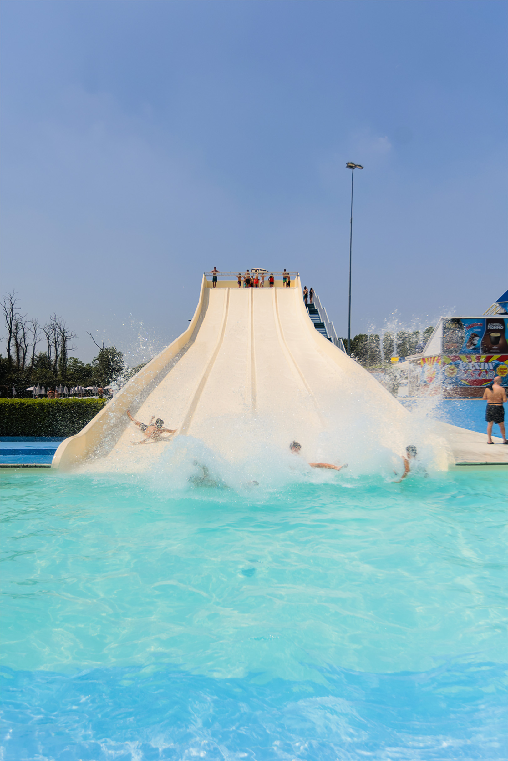 Attrazione Foam piste morbide parco acquatico Milano